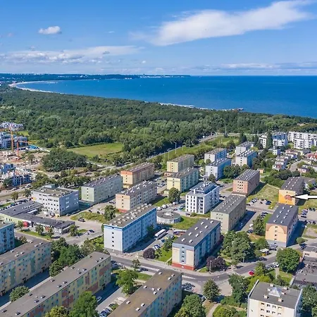 Hello Brzezno Dworska Dark * 格但斯克